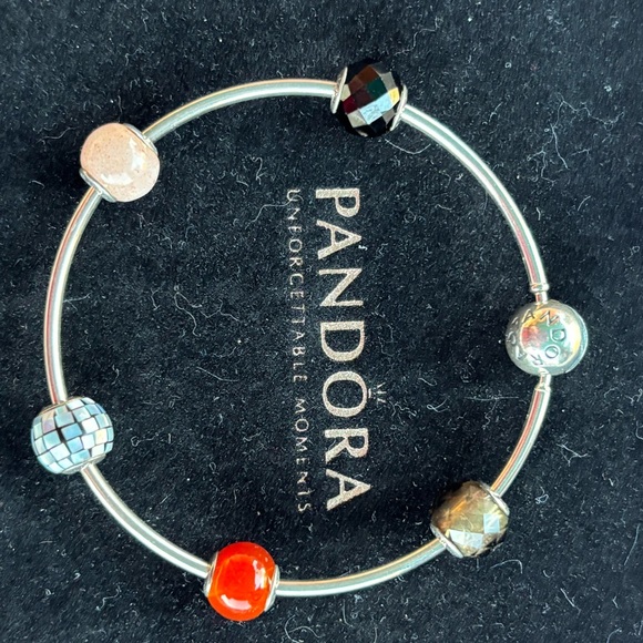 Pandora Essence Bracelet With Charms - Picture 2 of 5